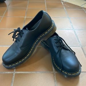 Doc Martens size 8 Dr Martens Docs BLACK
